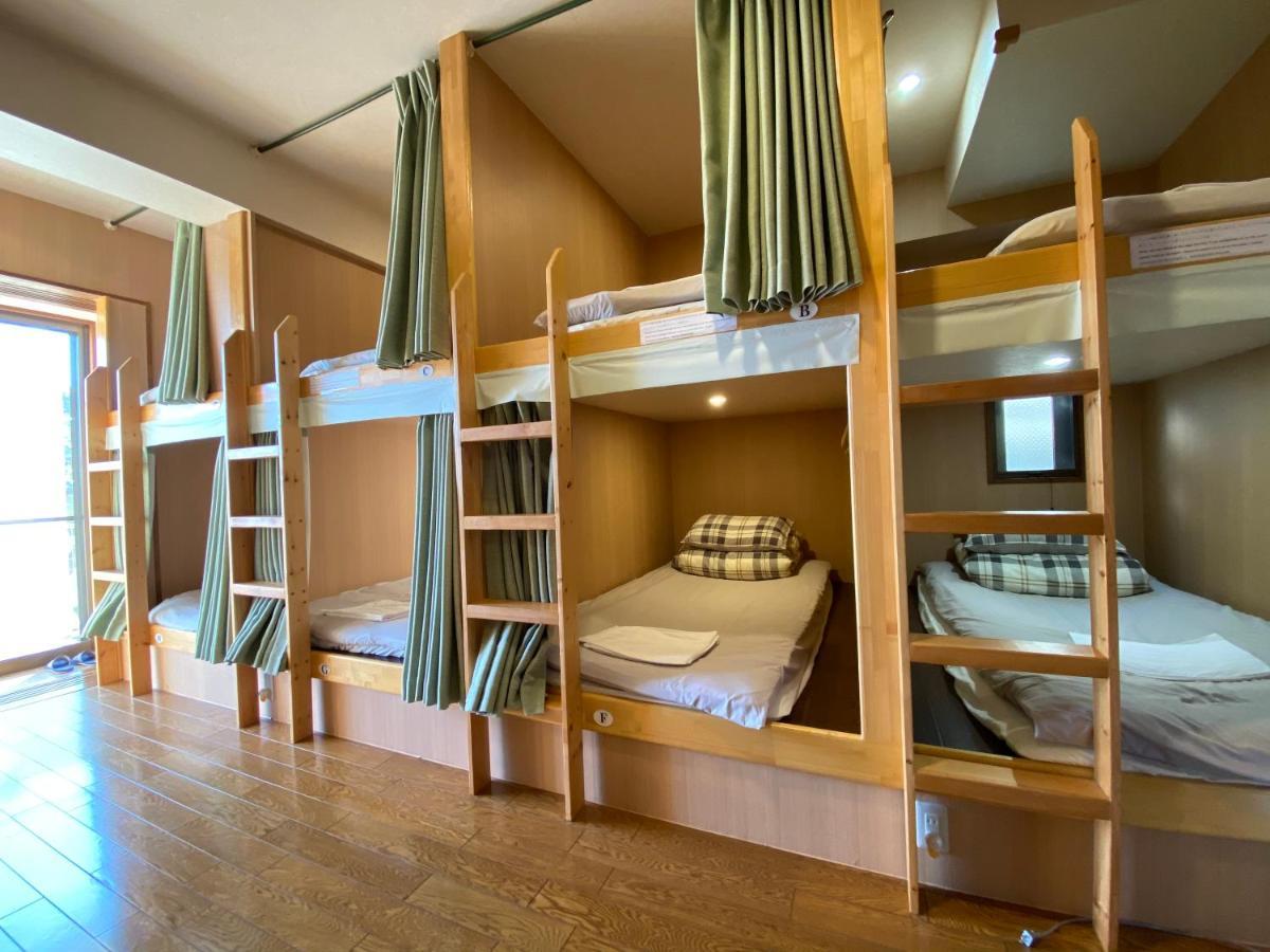 Atami Onsen Guest House Megumi Bagian luar foto