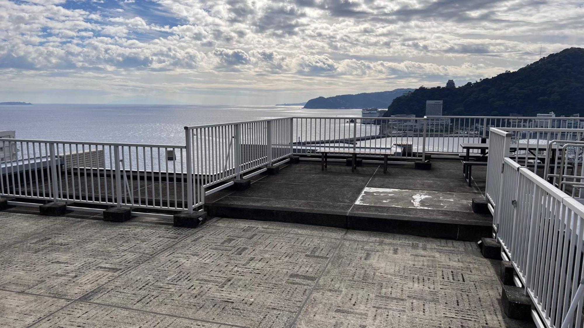 Atami Onsen Guest House Megumi Bagian luar foto