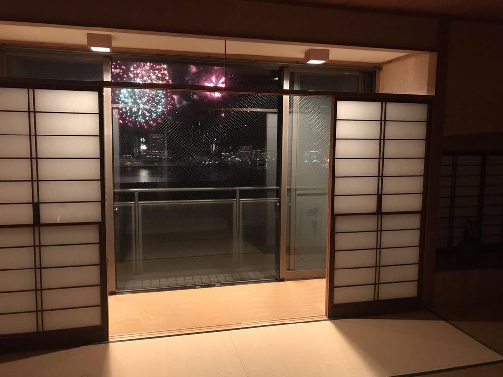 Atami Onsen Guest House Megumi Bagian luar foto