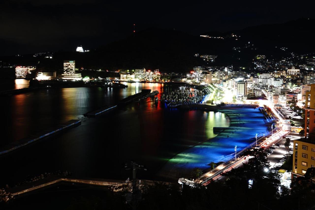 Atami Onsen Guest House Megumi Bagian luar foto